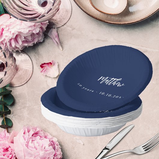 Verjaardag donkerblauw wit script minimalist papieren kommen