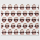 Verjaardag hem haar Grappige Kerstmis Aangepaste g Cadeaupapier (Vlak)