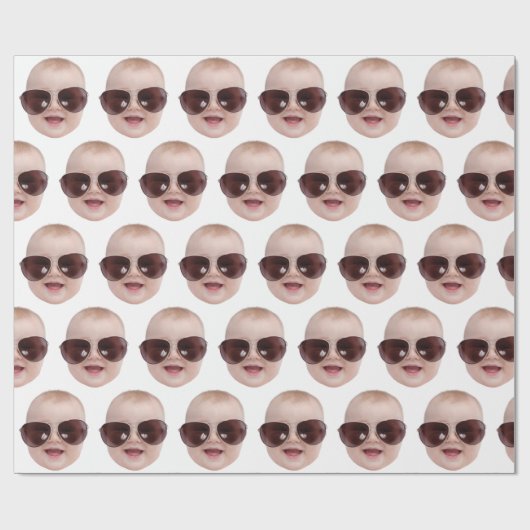 Verjaardag hem haar Grappige Kerstmis Aangepaste g Cadeaupapier (Vlak)