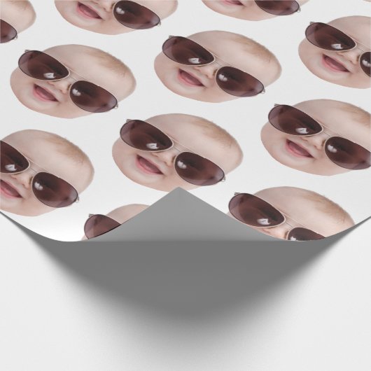 Verjaardag hem haar Grappige Kerstmis Aangepaste g Cadeaupapier (Hoek)