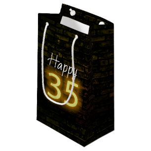 Verjaardag Neon 35 Bord op Baksteen Klein Cadeauzakje