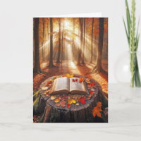 Verjaardag open boek over de herfst boomstronk
