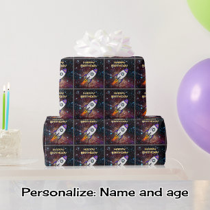Verjaardag paarse raket aangepaste naam en leeftij cadeaupapier