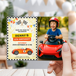Verjaardag van raceauto voor kinderen met foto kaart