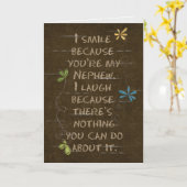 Verjaardag voor neef-bloemenglitter op bruin kaart (Gele Bloem)