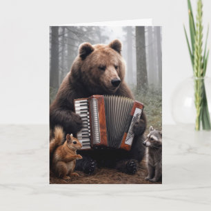 Verjaardagsbeer die op de accordeon speelt kaart