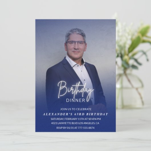 Verjaardagsdiner 63e verjaardagsuitnodiging Foto M Kaart (Staand voorkant)