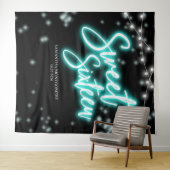 Verjaardagsfeest Verlichte Teal Neon Donkere Achte Wandkleed (In Situ (horizontaal))