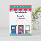 Verjaardagsfeestje in de Arcade Room Kaart (Staand voorkant)