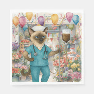 Verjaardagsfeestje voor verpleegkundigen met bloem servet