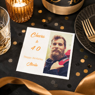 Verjaardagsfoto wit goud proost mannen servet