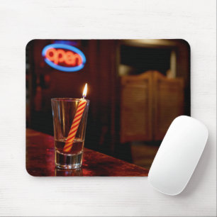 Verjaardagskaars in een Saloon Shotglas  Muismat