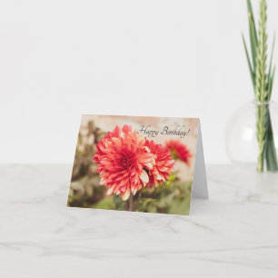 Verjaardagskaart met rode dahlia's kaart