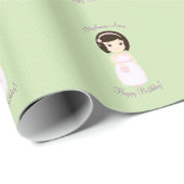 Verjaardagsmeisje aan Gift Table Cadeaupapier (Rol Hoek)