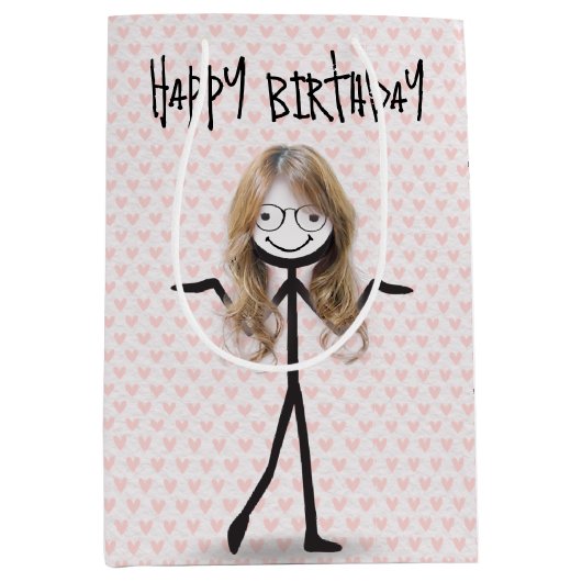 Verjaardagsstok figuur meisje met haar en glazen medium cadeauzakje (Voorkant)