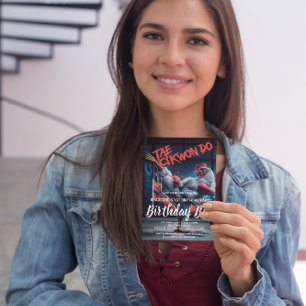 Verjaardagsuitnodiging Dynamische Kick: De Martial Briefkaart