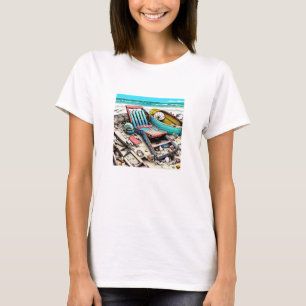 verlaten strand   Bootwrakstukken T-shirt
