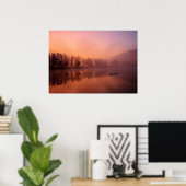 Verlaten Surfboard Poster (Thuiskantoor)