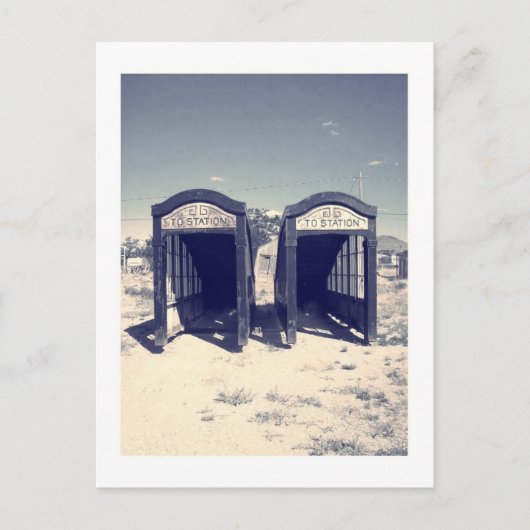 verlaten wonderland briefkaart (Voorkant)