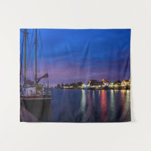Verlichtde haven van Volendam 's nachts Wandkleed