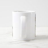 Verliefd fubby poppetje dat hart heeft geschilderd extra grote beker (Achterkant)