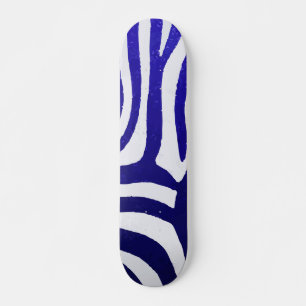 Verlooppatroon Blauwe Zebra op Modern Witte Design Skateboard