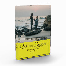 Verloving Couple's Photo and Name Yellow