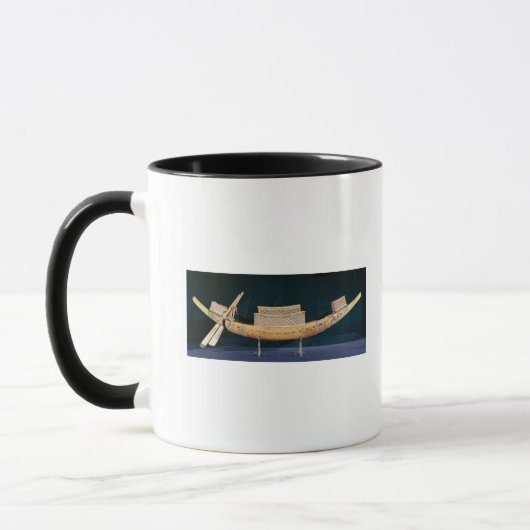 Verminderd model van een boot van de Tomb Mok (Links)