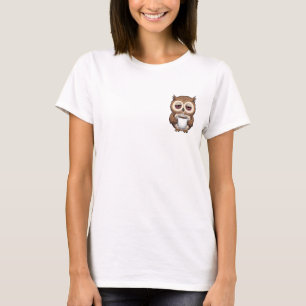 Vermoeide Cartoonuil met Stoerende Koffiekop T-shirt