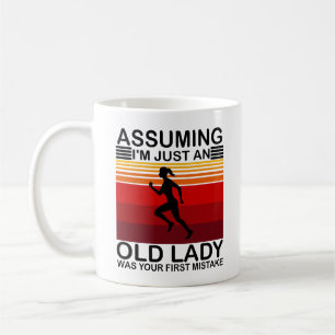 Verondersteld dat ik gewoon een oude dame was, was koffiemok