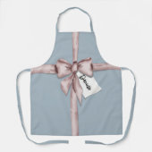Verpakt in een roze strik schort (Voorkant)
