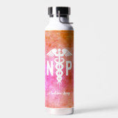 Verpleegkundige Practitioner NP Roze Medisch Geper Waterfles (Links)
