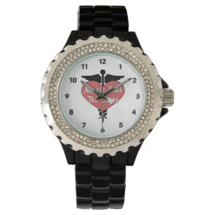 Verpleegkundigen roepen de schokken horloge