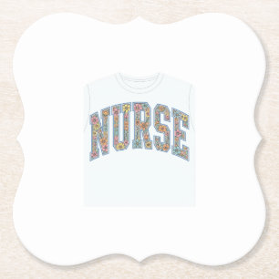 Verpleegster Bloemrijke Varsity Lettering Shirt On Kartonnen Onderzetters