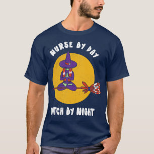Verpleegster Door Dag Heks Door Nacht Grappige Hek T-shirt