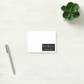Verpleegster elke dag held post-it® notes (Kantoor)