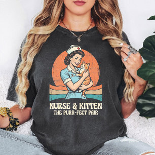 Verpleegster & Kitten Het Perfecte Paar Retro Vint T-shirt