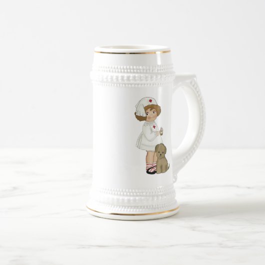 verpleegster met puppy T-shirts en cadeautjes Bierpul (Voorkant rechts)