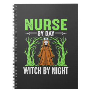 Verpleegster Overdag Heks 's Nachts Halloween-ontw Notitieboek
