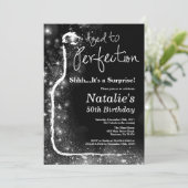 Verrassend 50e verjaardag wijn met perfecte perfec kaart (Staand voorkant)