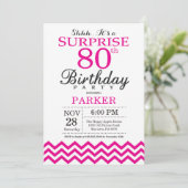 Verrassend 80e verjaardag Uitnodiging warme roze C (Staand voorkant)