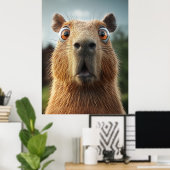 Verrassende Capybara close-up Poster (Thuiskantoor)