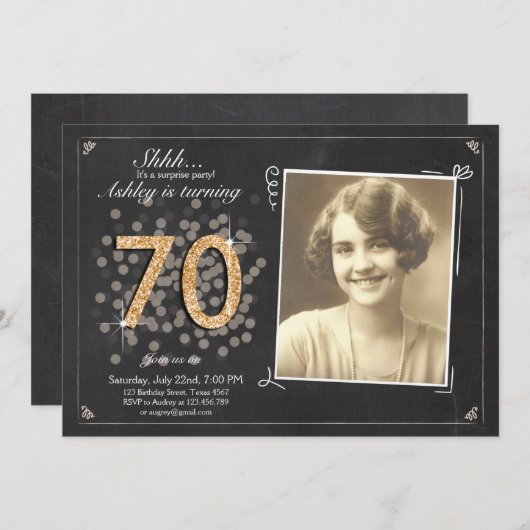 Verrassing 70e verjaardag uitnodiging Chalkboard v (Voorkant / Achterkant)