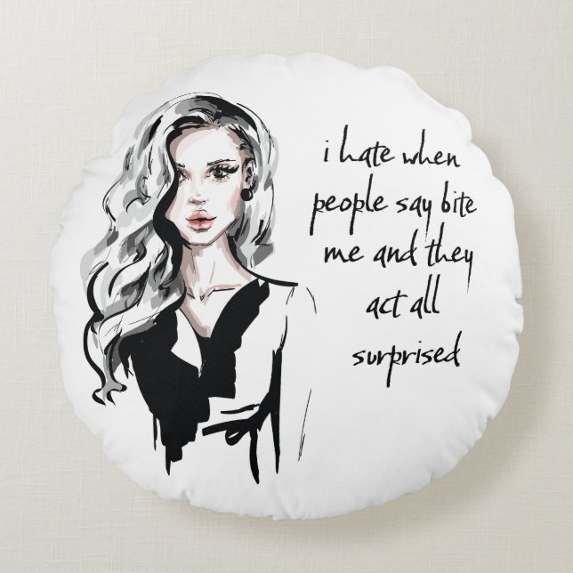 Verrast bijt me rond kussen (Voorkant)