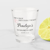Verre A Shot Bachelorette avec monogramme amusant  (Devant)
