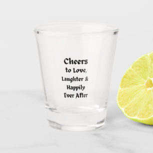 Verre A Shot Bravo à l'amour, rire, heureux toujours après sur