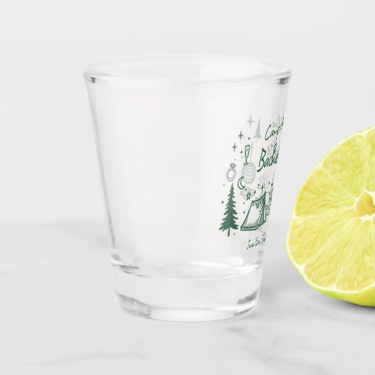 Verre A Shot Camp Bachelorette Camping Main Drag Écriture verte (Gauche)