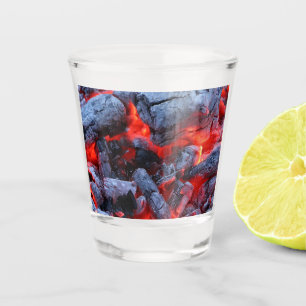 Verre A Shot Charbons chauds