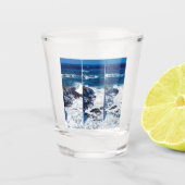 Verre A Shot Effondrement De Vagues Série D'Images (Devant)