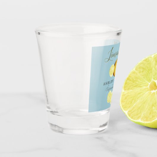 Verre A Shot Élégant Script Aquarelle Citron Mariage Limoncello (Gauche)